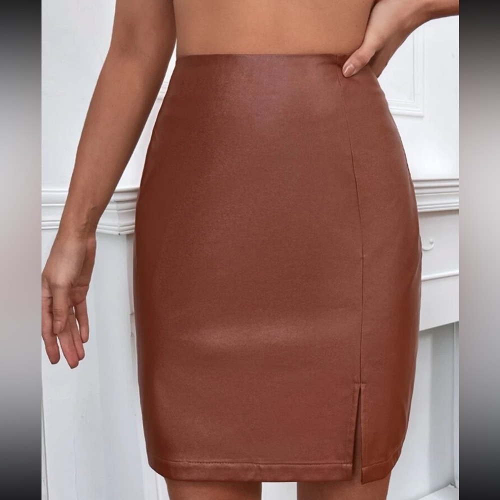 Brown Solid Split Hem Skirt